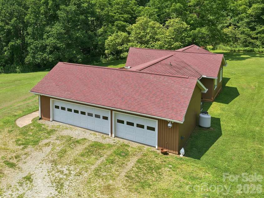 58 Sequoia Trail, Leicester, NC 28748.  MLS# CAR4411793, YatesRealty ID 44304. 
