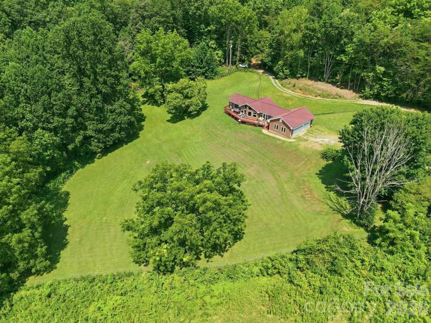 58 Sequoia Trail, Leicester, NC 28748.  MLS# CAR4411793, YatesRealty ID 44304. 