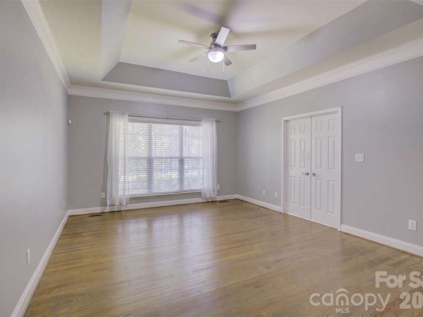 16815 Crosshaven Drive, Charlotte, NC 28278.  MLS# CAR4407553, YatesRealty ID 44305. Virtually painted primary bedroom