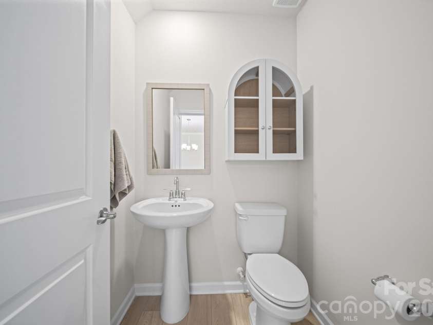 1131 Bandon Drive, Waxhaw, NC 28173.  MLS# CAR4409431, YatesRealty ID 44306. 2nd level half bath