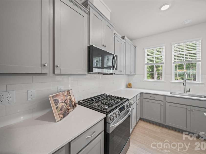 1131 Bandon Drive, Waxhaw, NC 28173.  MLS# CAR4409431, YatesRealty ID 44306. 