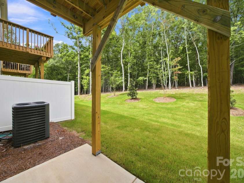1131 Bandon Drive, Waxhaw, NC 28173.  MLS# CAR4409431, YatesRealty ID 44306. 
