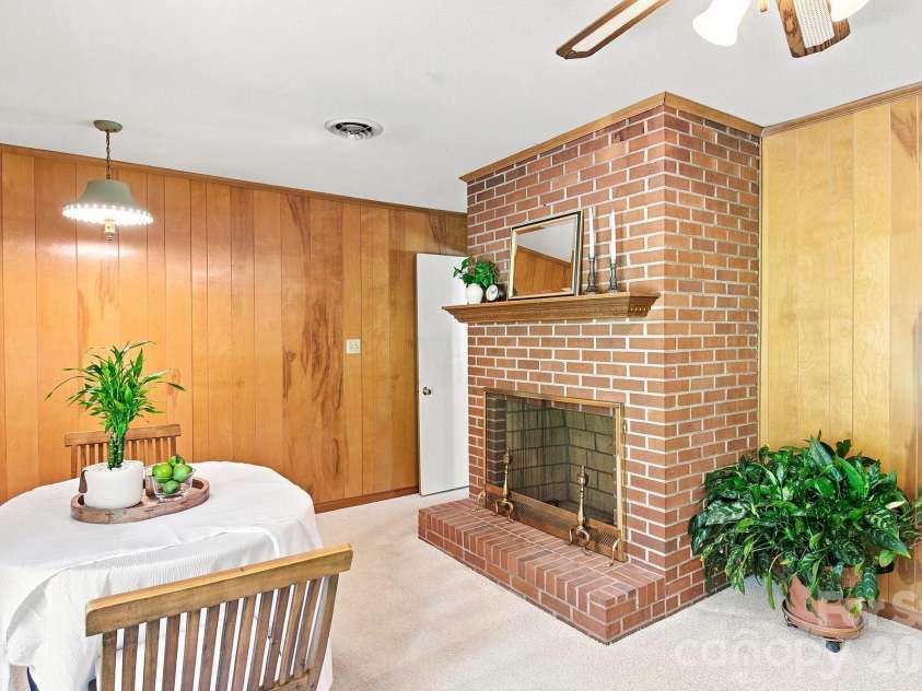 141 Elm Street, Mocksville, NC 27028.  MLS# CAR4414693, YatesRealty ID 44308. Den