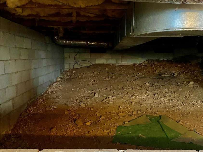 306 US Hwy 70A E Highway, Hildebran, NC 28637.  MLS# CAR4343164, YatesRealty ID 4431. CRAWL SPACE