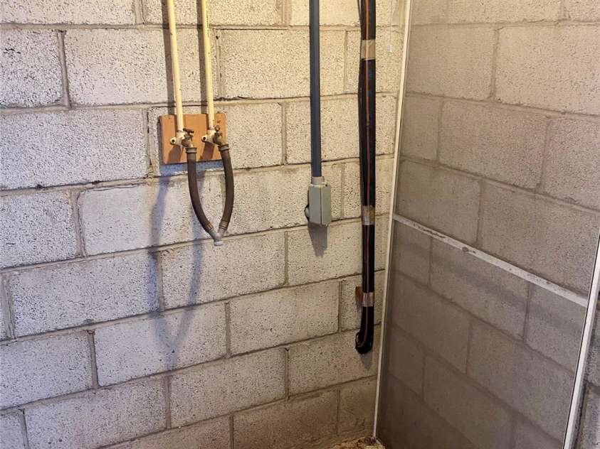 306 US Hwy 70A E Highway, Hildebran, NC 28637.  MLS# CAR4343164, YatesRealty ID 4431. WASHER DRYER HOOK UP