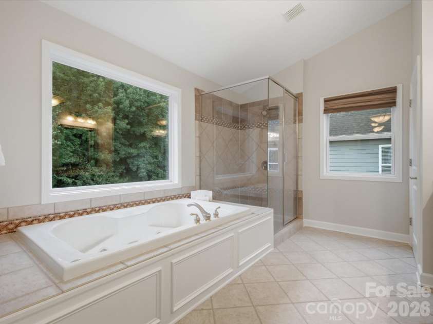 3506 Delamere Drive, Matthews, NC 28104.  MLS# CAR4410993, YatesRealty ID 44311. 