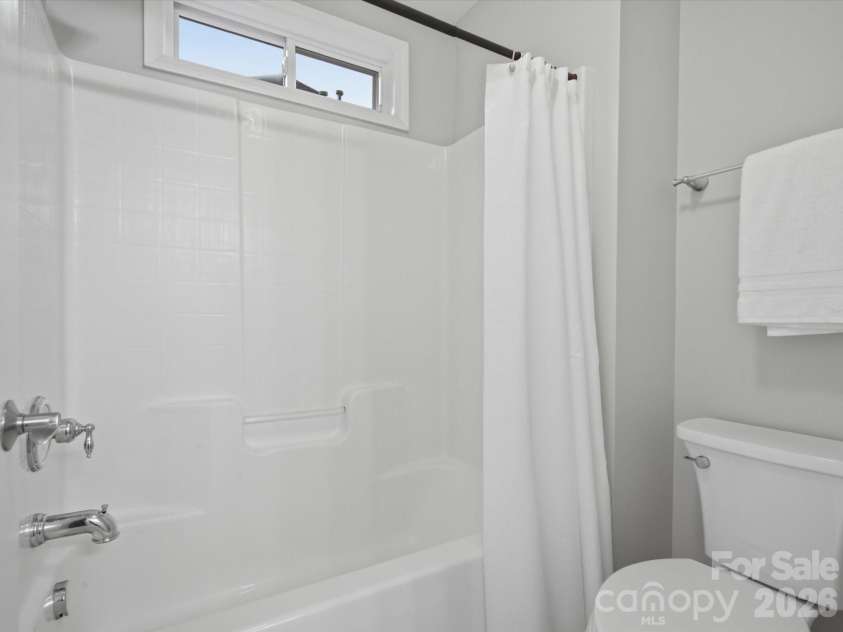 3506 Delamere Drive, Matthews, NC 28104.  MLS# CAR4410993, YatesRealty ID 44311. 