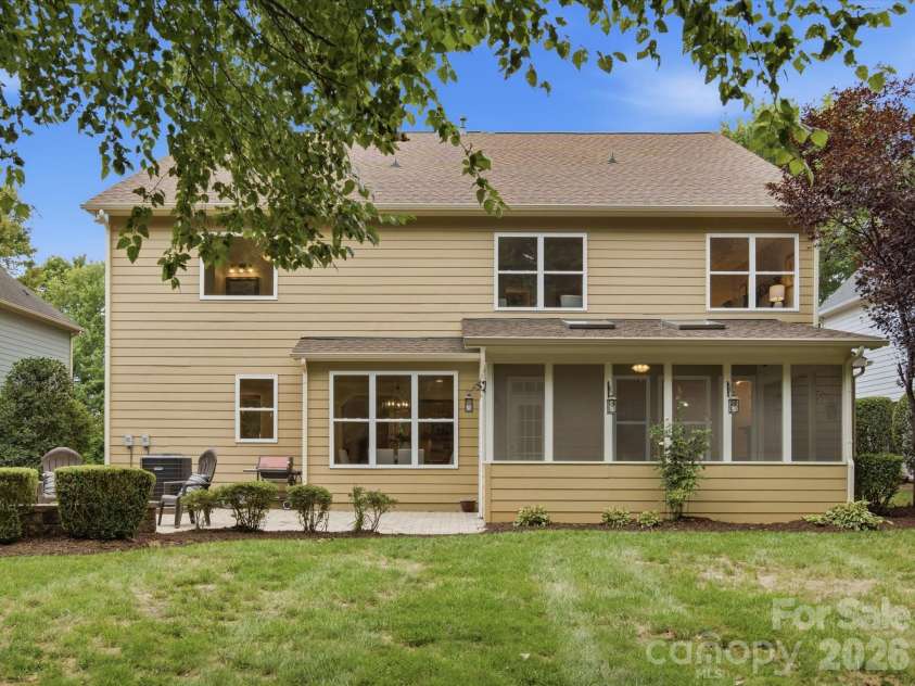 3506 Delamere Drive, Matthews, NC 28104.  MLS# CAR4410993, YatesRealty ID 44311. 