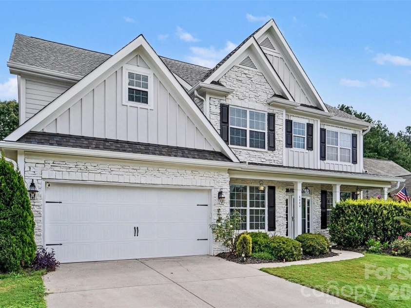 4440 Carrington Drive, Lancaster, SC 29720.  MLS# CAR4405375, YatesRealty ID 44314. 