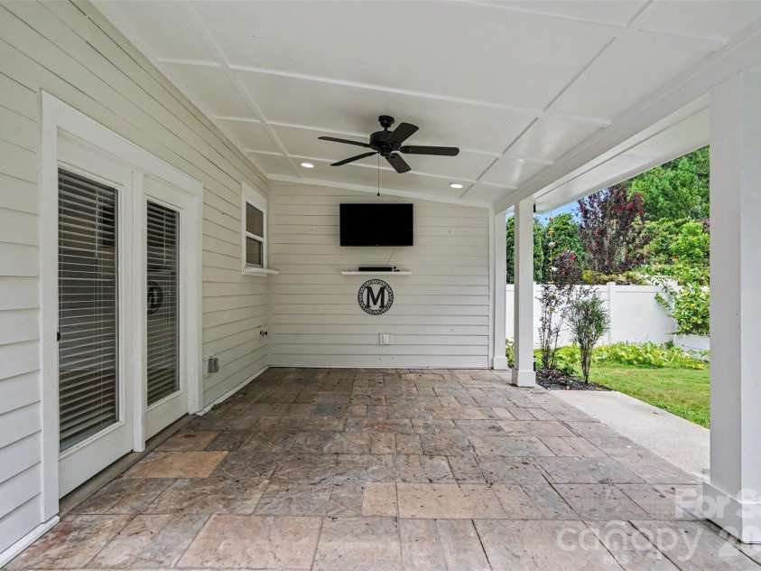 4440 Carrington Drive, Lancaster, SC 29720.  MLS# CAR4405375, YatesRealty ID 44314. 