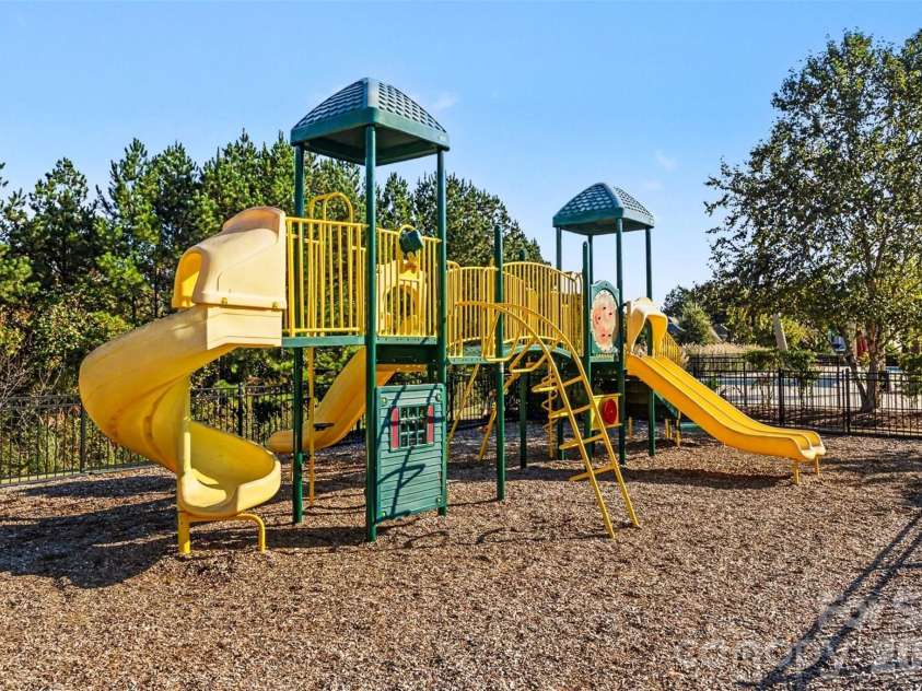 4440 Carrington Drive, Lancaster, SC 29720.  MLS# CAR4405375, YatesRealty ID 44314. 