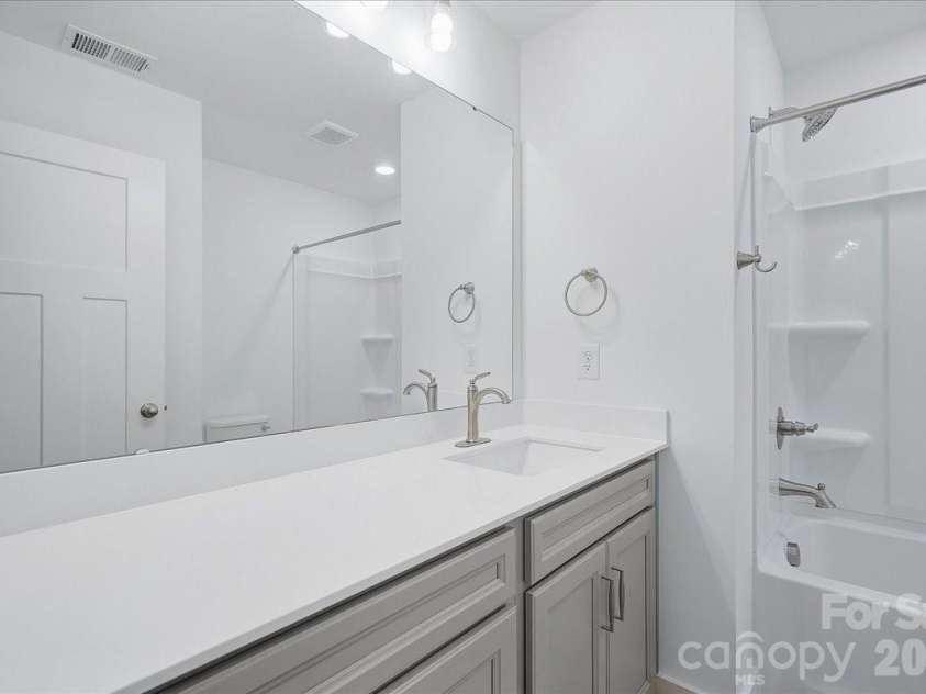 27 Oleetah Falls Way, Hendersonville, NC 28792.  MLS# CAR4413706, YatesRealty ID 44318. 