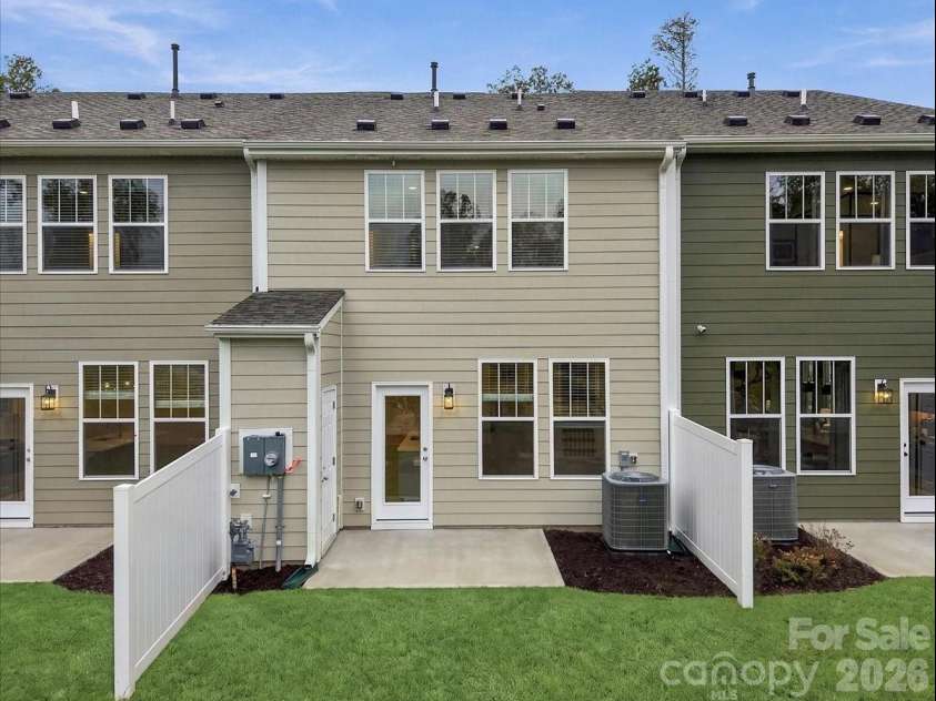 27 Oleetah Falls Way, Hendersonville, NC 28792.  MLS# CAR4413706, YatesRealty ID 44318. 