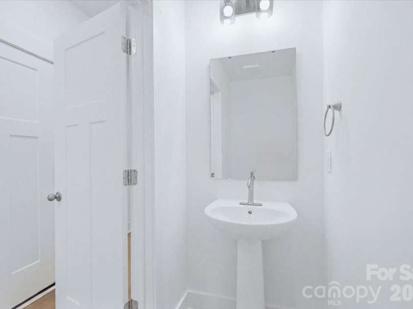 29 Oleetah Falls Way, Hendersonville, NC 28792.  MLS# CAR4413699, YatesRealty ID 44319. 