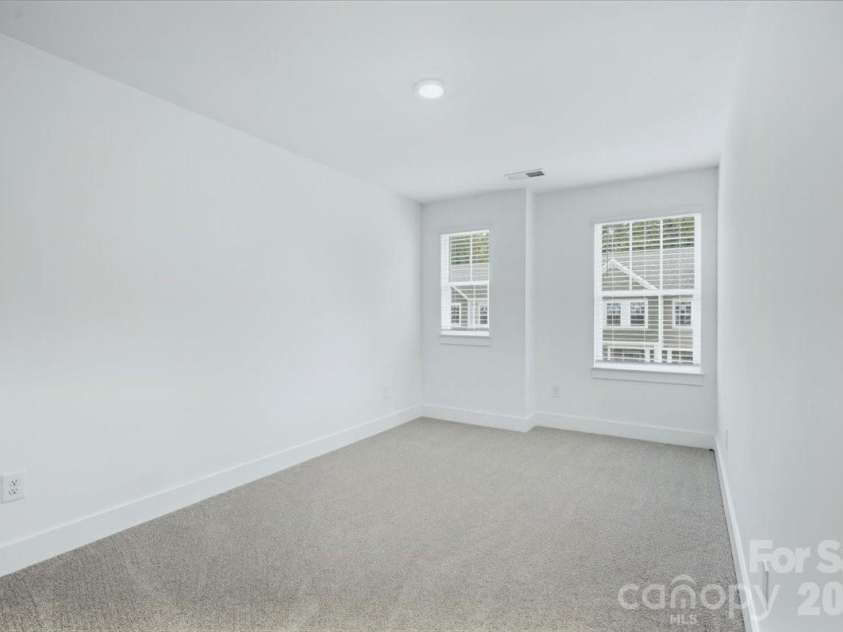 29 Oleetah Falls Way, Hendersonville, NC 28792.  MLS# CAR4413699, YatesRealty ID 44319. 