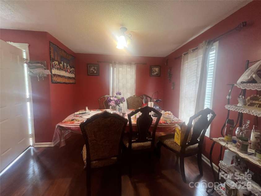 376 Brook Green Place, Concord, NC 28027.  MLS# CAR4230406, YatesRealty ID 4432. Dinnng Room