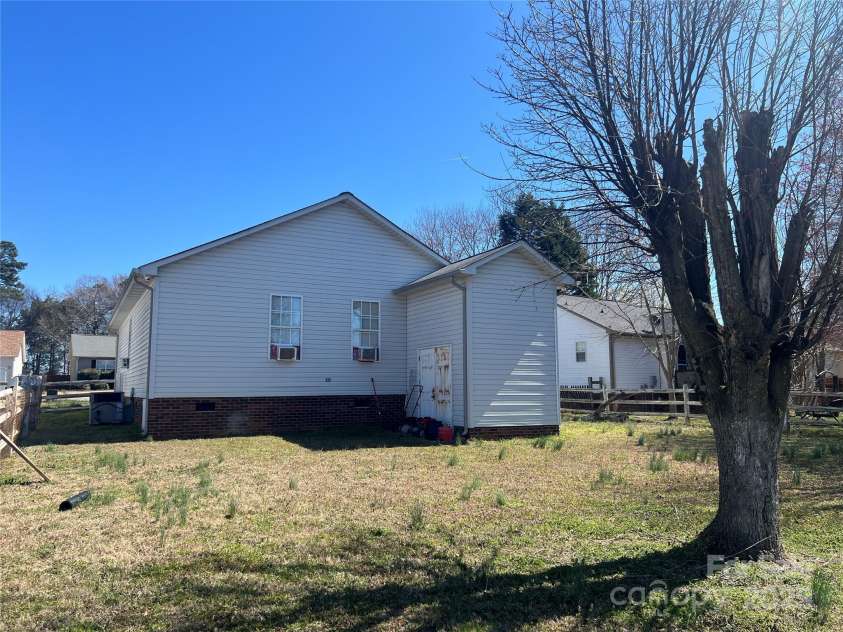 376 Brook Green Place, Concord, NC 28027.  MLS# CAR4230406, YatesRealty ID 4432. Shed/Storage