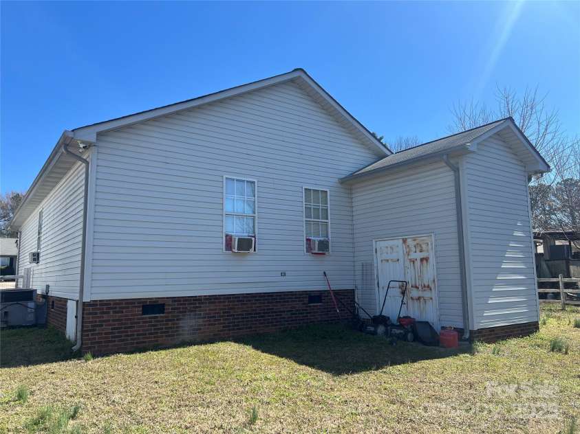 376 Brook Green Place, Concord, NC 28027.  MLS# CAR4230406, YatesRealty ID 4432. Shed/Storage with exterior door