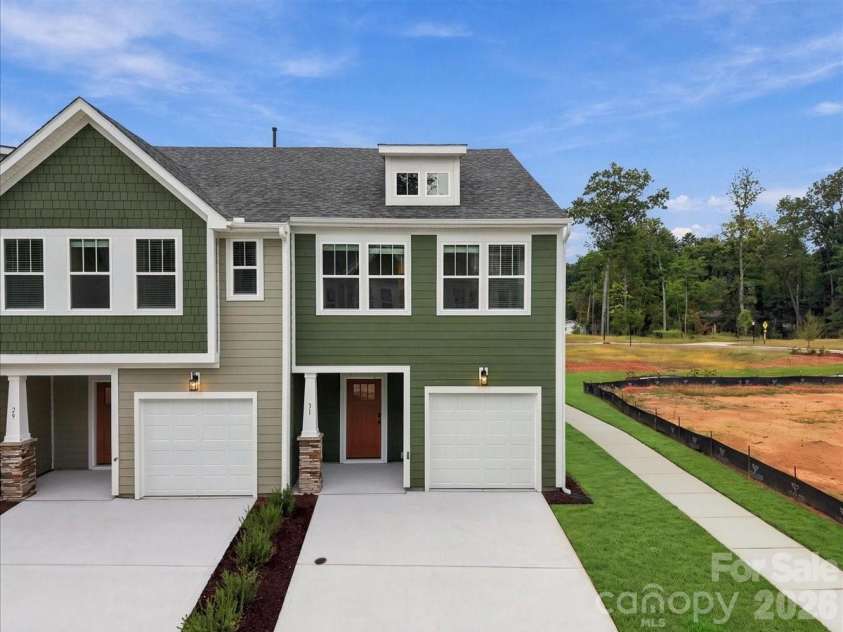 31 Oleetah Falls Way, Hendersonville, NC 28792.  MLS# CAR4413677, YatesRealty ID 44321. 