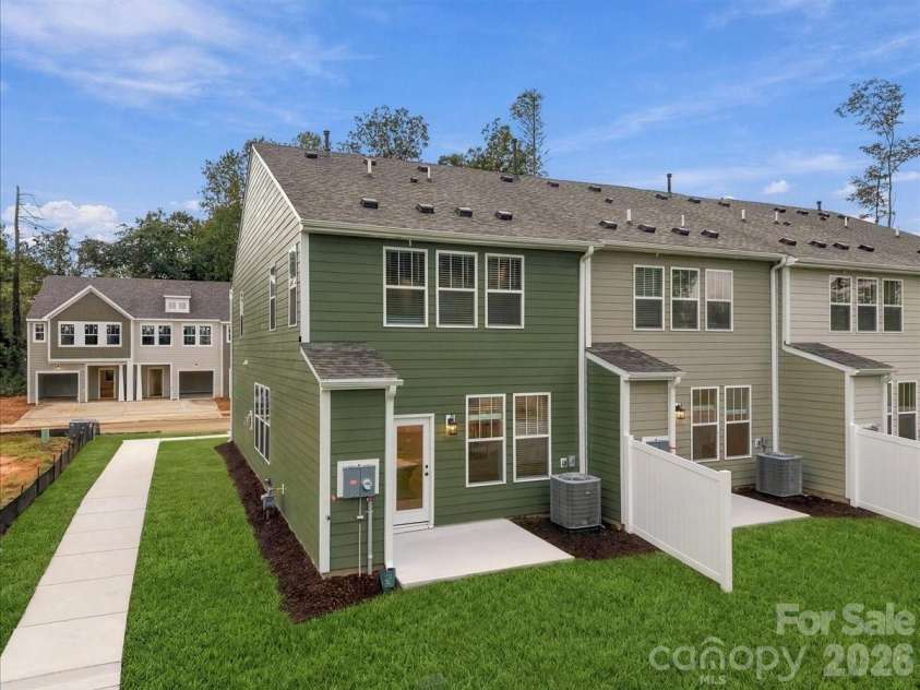 31 Oleetah Falls Way, Hendersonville, NC 28792.  MLS# CAR4413677, YatesRealty ID 44321. 