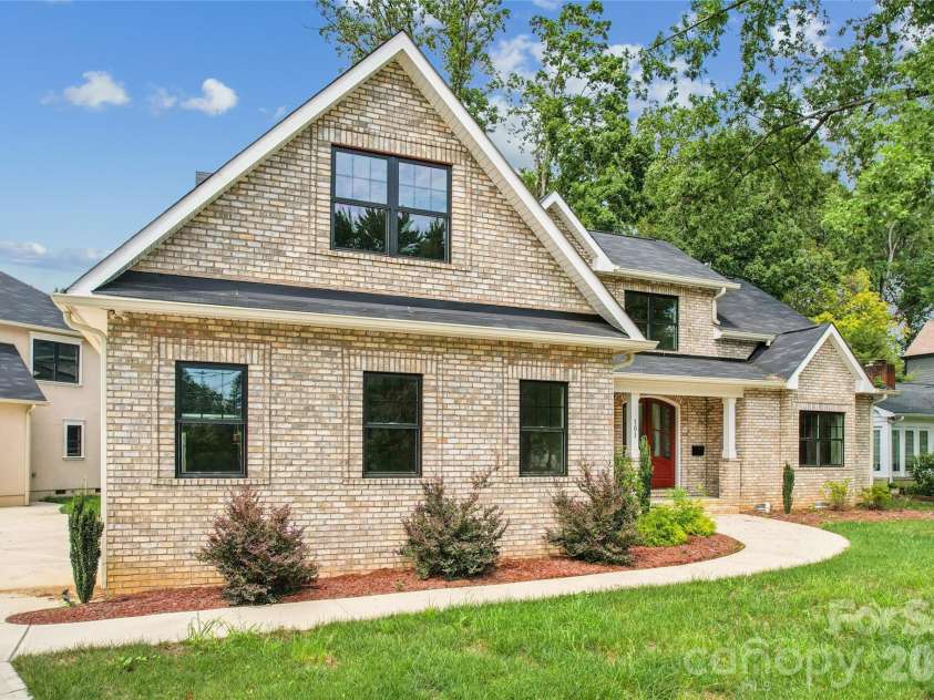 101 Mcalway Road, Charlotte, NC 28211.  MLS# CAR4414696, YatesRealty ID 44322. 