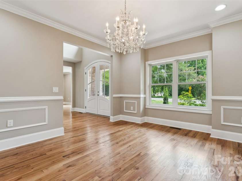 101 Mcalway Road, Charlotte, NC 28211.  MLS# CAR4414696, YatesRealty ID 44322. 