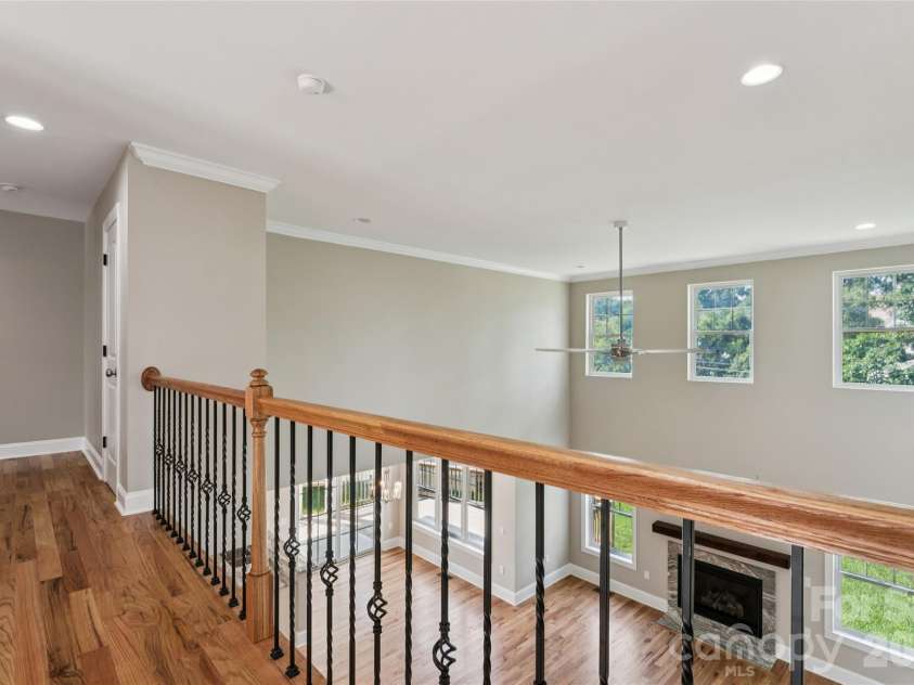 101 Mcalway Road, Charlotte, NC 28211.  MLS# CAR4414696, YatesRealty ID 44322. 