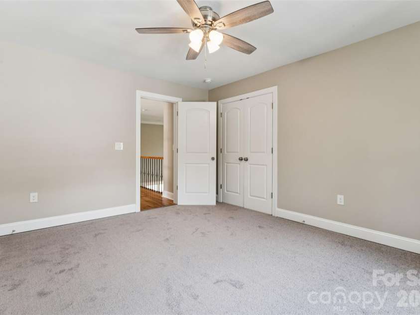 101 Mcalway Road, Charlotte, NC 28211.  MLS# CAR4414696, YatesRealty ID 44322. 