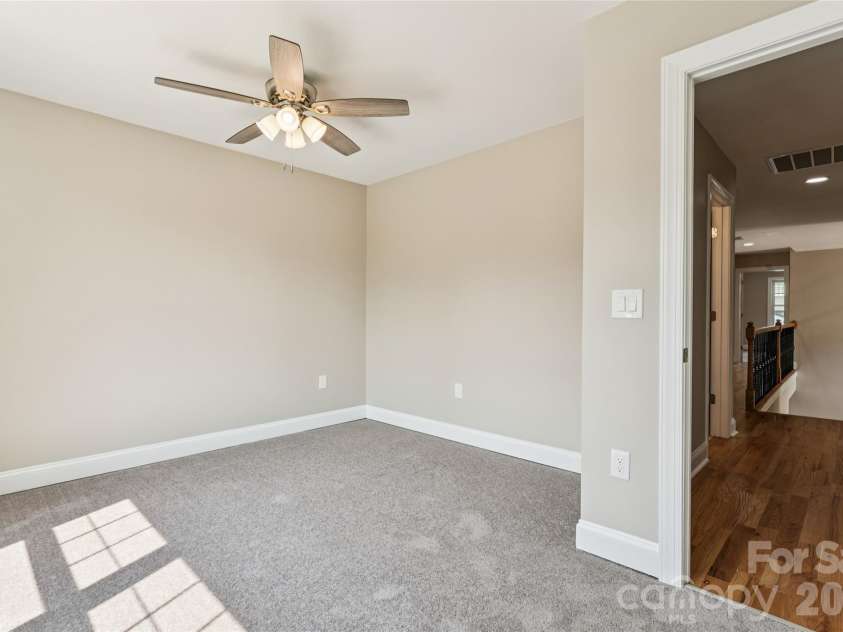 101 Mcalway Road, Charlotte, NC 28211.  MLS# CAR4414696, YatesRealty ID 44322. 