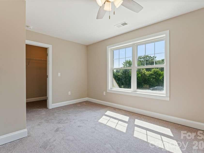 101 Mcalway Road, Charlotte, NC 28211.  MLS# CAR4414696, YatesRealty ID 44322. 