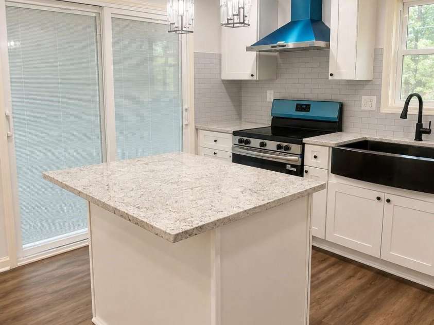 3533 Stonehaven Drive, Charlotte, NC 28215.  MLS# CAR4413246, YatesRealty ID 44323. 