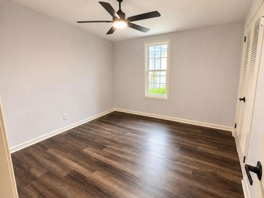 3533 Stonehaven Drive, Charlotte, NC 28215.  MLS# CAR4413246, YatesRealty ID 44323. 