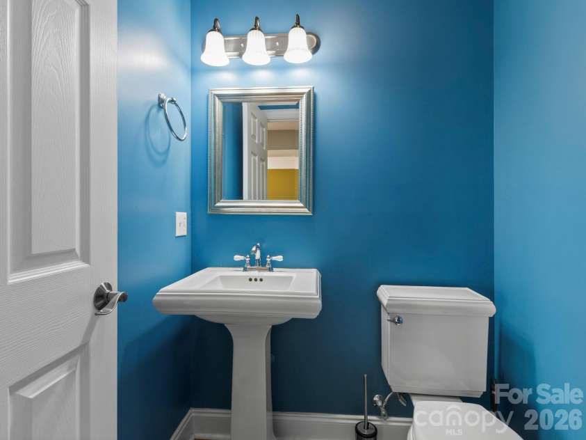 306 Golden Hawk Trail, Asheville, NC 28805.  MLS# CAR4413956, YatesRealty ID 44325. Half bath main level