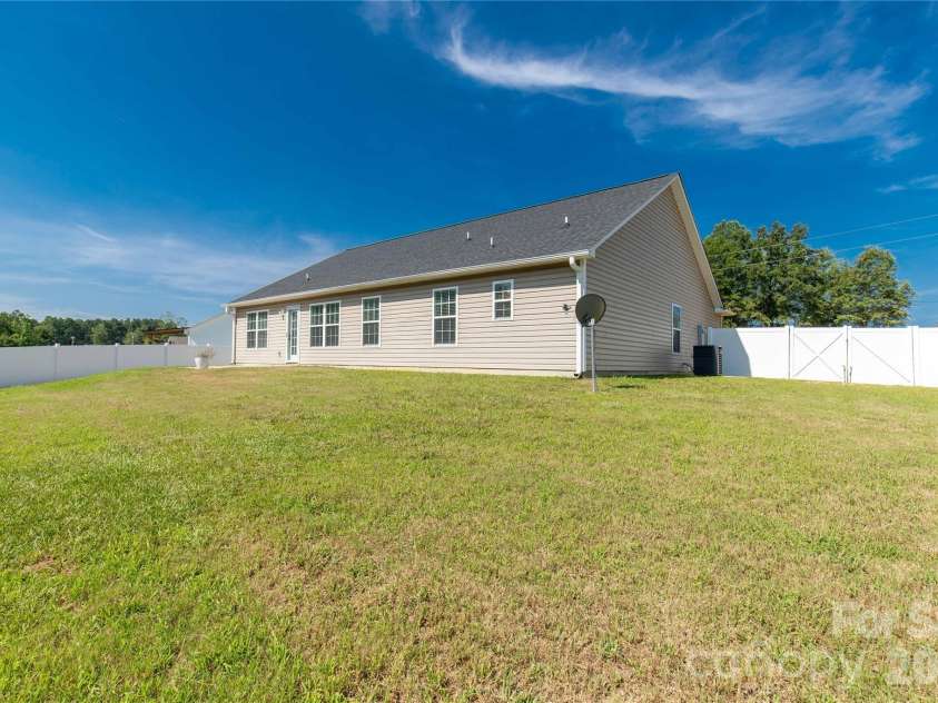 6407 Hunting Creek Road, Lancaster, SC 29720.  MLS# CAR4408661, YatesRealty ID 44327. Back of House