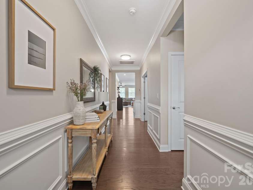 261 Robinwood Lane, Lake Wylie, SC 29710.  MLS# CAR4414019, YatesRealty ID 44328. 