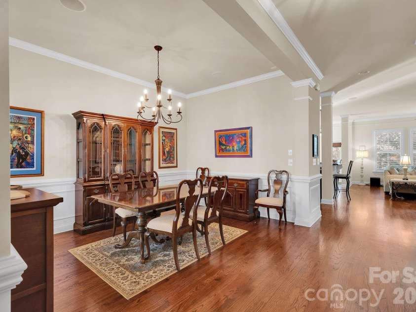 18916 Cypress Garden Drive, Davidson, NC 28036.  MLS# CAR4357007, YatesRealty ID 4433. 