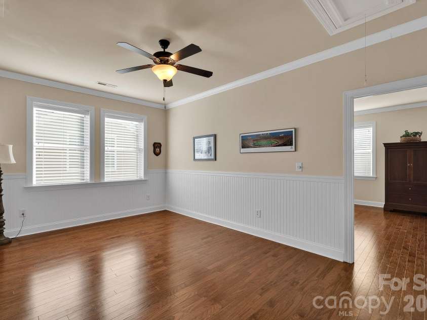 18916 Cypress Garden Drive, Davidson, NC 28036.  MLS# CAR4357007, YatesRealty ID 4433. 