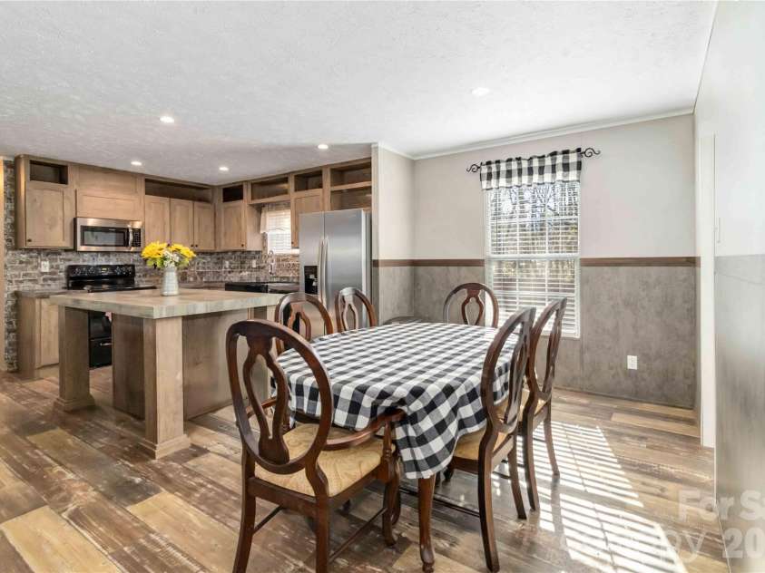 5029 Spicewood Drive, York, SC 29745.  MLS# CAR4338321, YatesRealty ID 4433. 