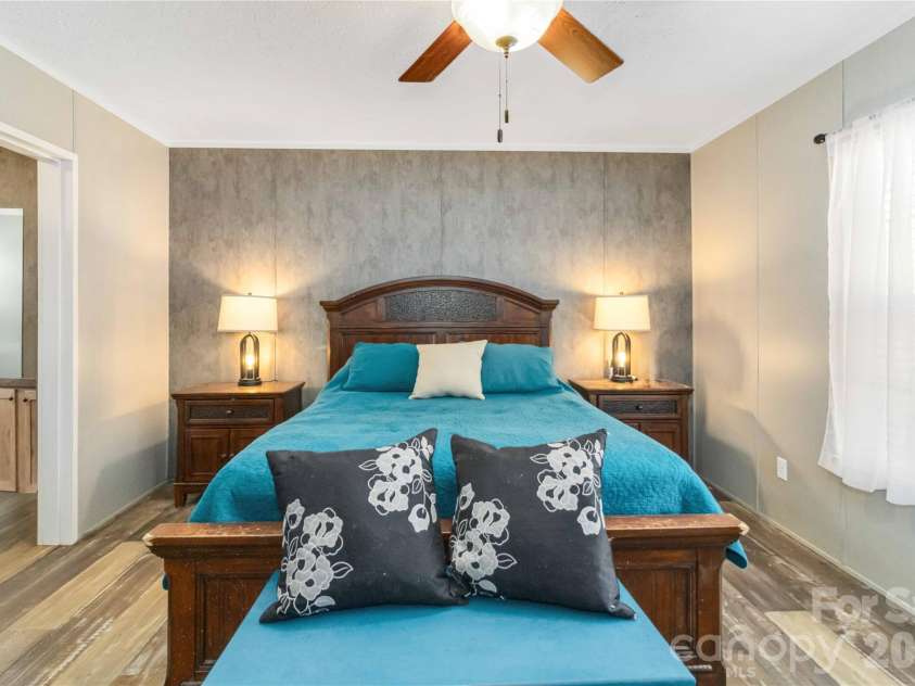 5029 Spicewood Drive, York, SC 29745.  MLS# CAR4338321, YatesRealty ID 4433. 