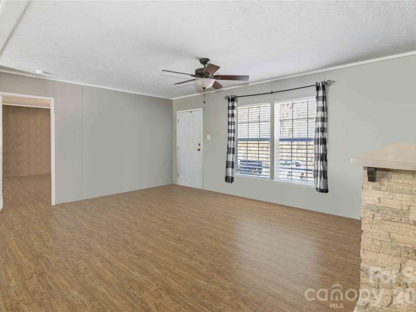 5029 Spicewood Drive, York, SC 29745.  MLS# CAR4338321, YatesRealty ID 4433. 