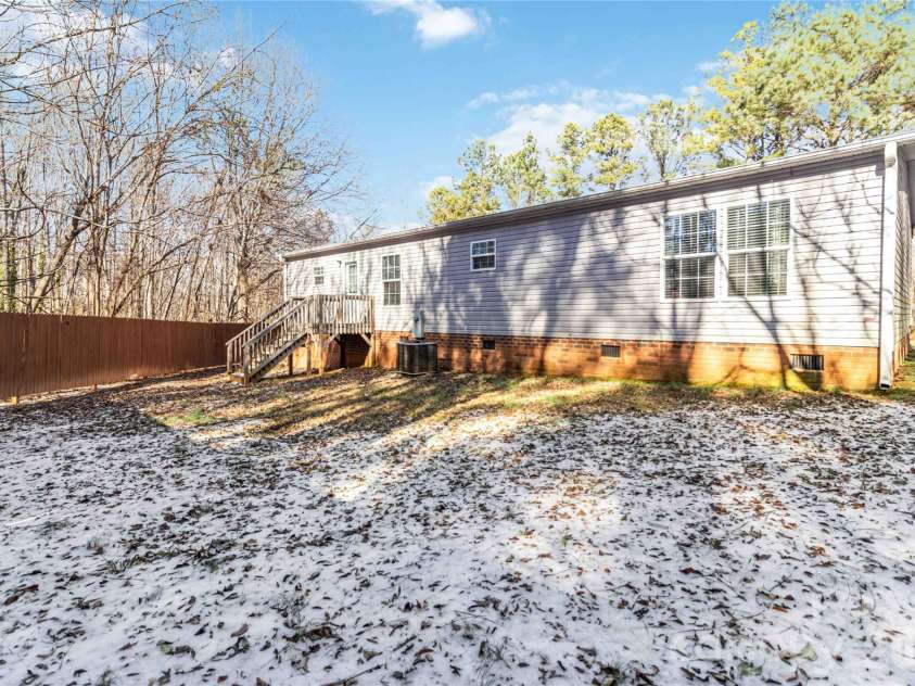 5029 Spicewood Drive, York, SC 29745.  MLS# CAR4338321, YatesRealty ID 4433. 