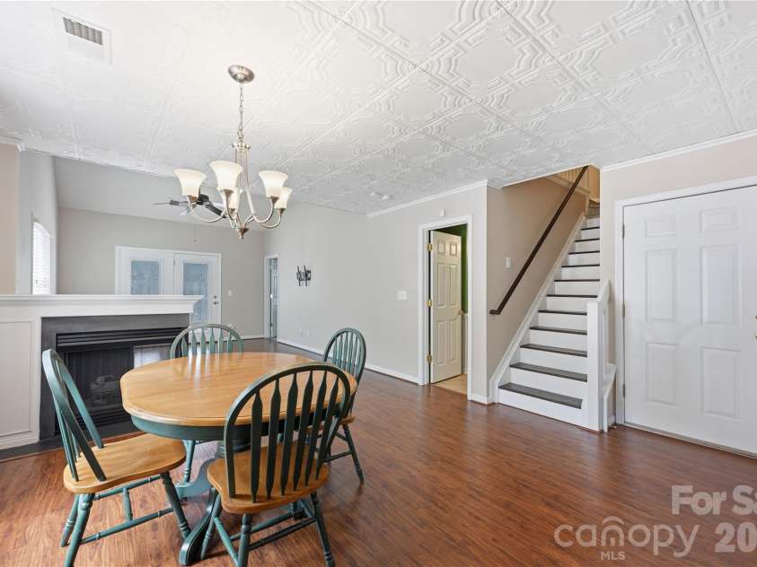 9609 Jack Russell Court, Charlotte, NC 28269.  MLS# CAR4414629, YatesRealty ID 44330. 