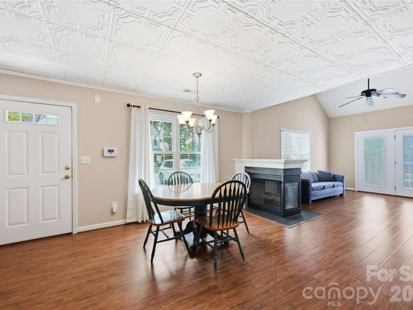 9609 Jack Russell Court, Charlotte, NC 28269.  MLS# CAR4414629, YatesRealty ID 44330. 