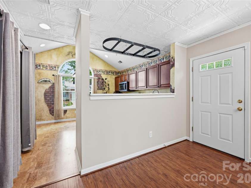9609 Jack Russell Court, Charlotte, NC 28269.  MLS# CAR4414629, YatesRealty ID 44330. 