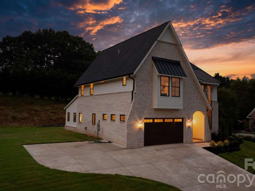 2670 Charleston Court, Claremont, NC 28610.  MLS# CAR4413628, YatesRealty ID 44333. 