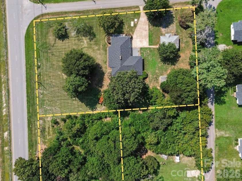 104 Beaver Dam Drive, Shelby, NC 28150.  MLS# CAR4410695, YatesRealty ID 44336. Possible sub-division lines