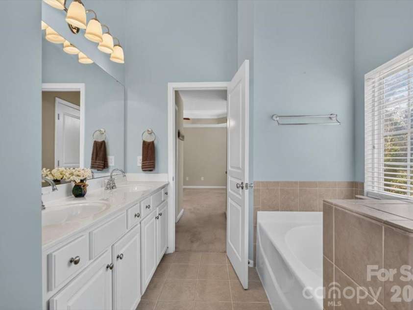691 Goldflower Drive, Rock Hill, SC 29732.  MLS# CAR4408192, YatesRealty ID 44338. 