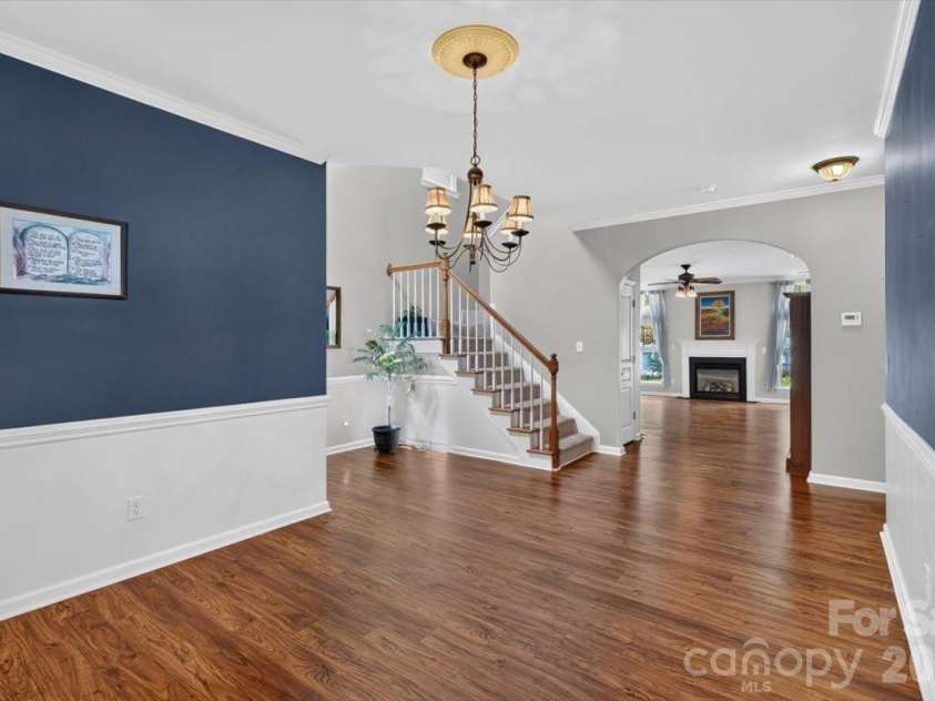 691 Goldflower Drive, Rock Hill, SC 29732.  MLS# CAR4408192, YatesRealty ID 44338. Chair Railing & Crown Moulding