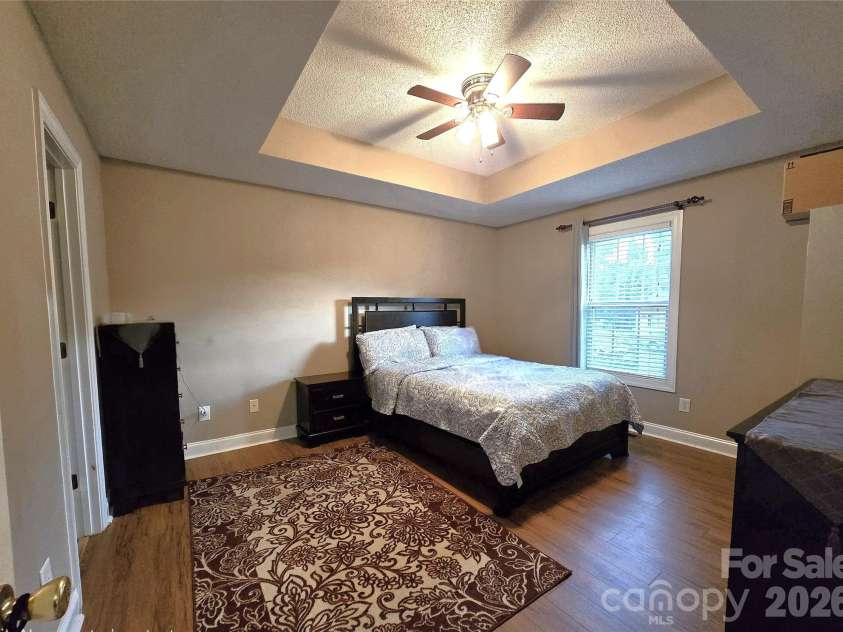110 Mill Creek Drive, Kings Mountain, NC 28086.  MLS# CAR4414660, YatesRealty ID 44339. 1st Primary Bedroom with private bath
