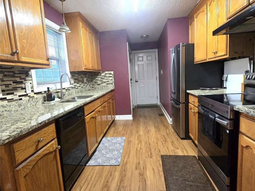 110 Mill Creek Drive, Kings Mountain, NC 28086.  MLS# CAR4414660, YatesRealty ID 44339. Galley Kitchen